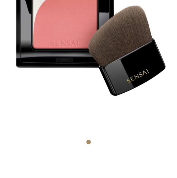 Sensai blush and highlighter set of 5 - Picture 5 of 5
